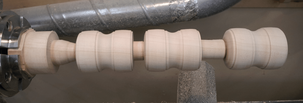  Turning handles 