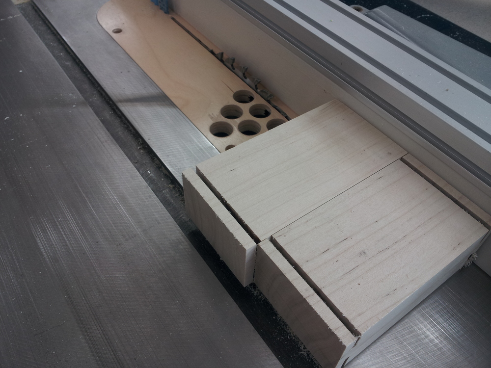  Making the should cuts for the tenons on the ends of the vise block 